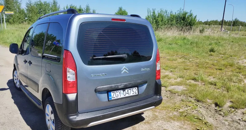 wielkopolskie Citroen Berlingo cena 20900 przebieg: 228000, rok produkcji 2010 z Bełżyce